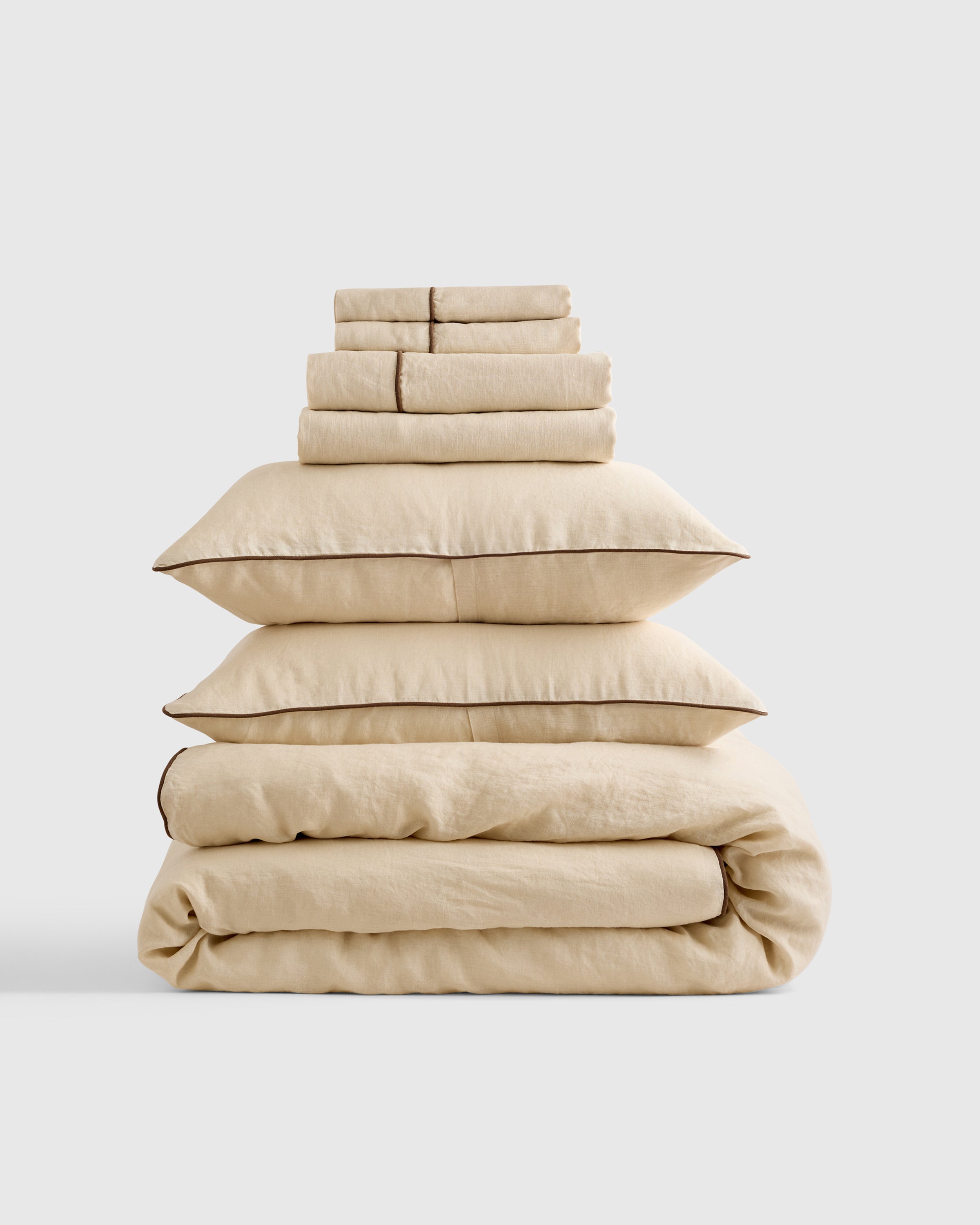 European Linen Piped Deluxe Bedding Bundle