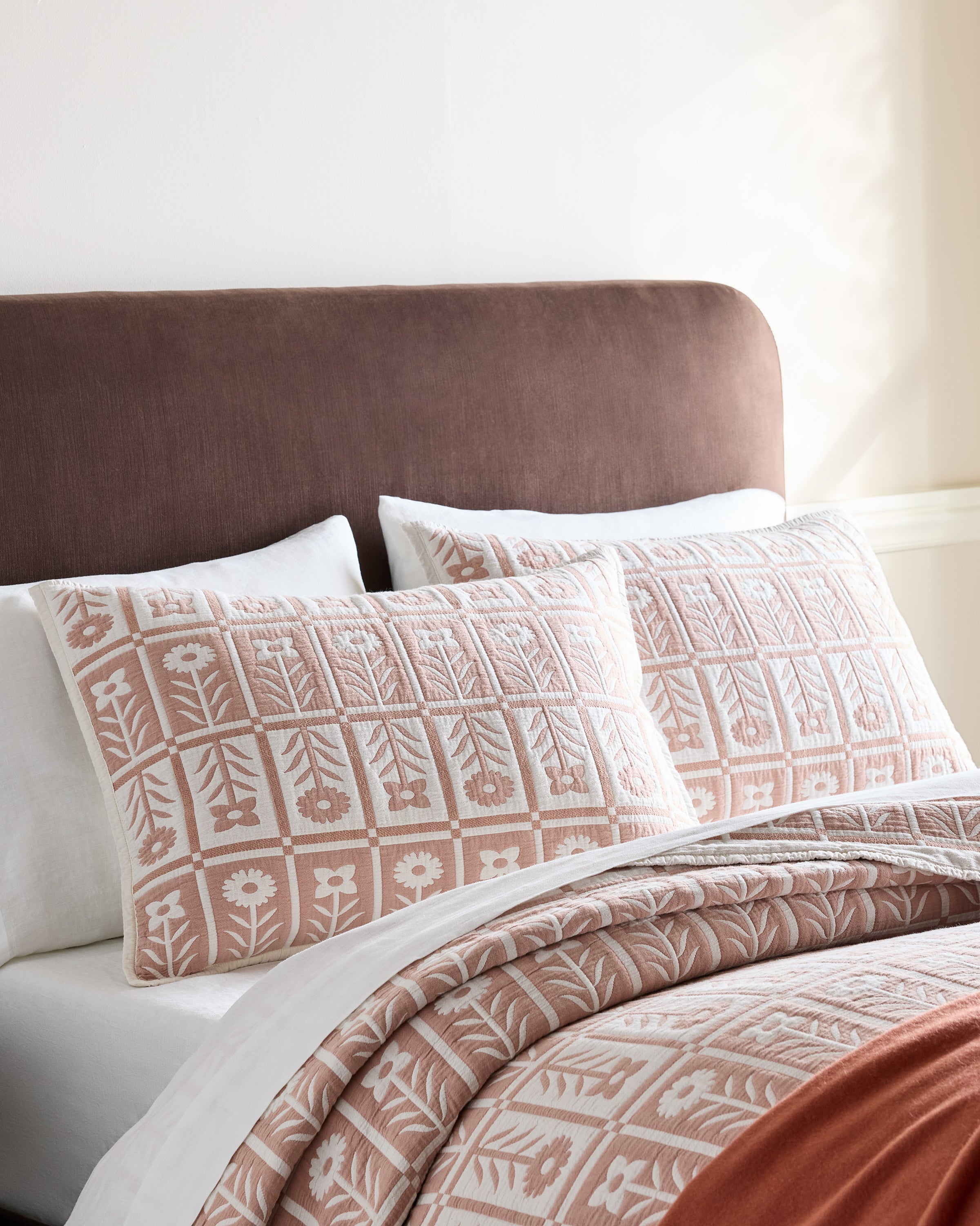 Organic Cotton Jacquard Floral Coverlet Set