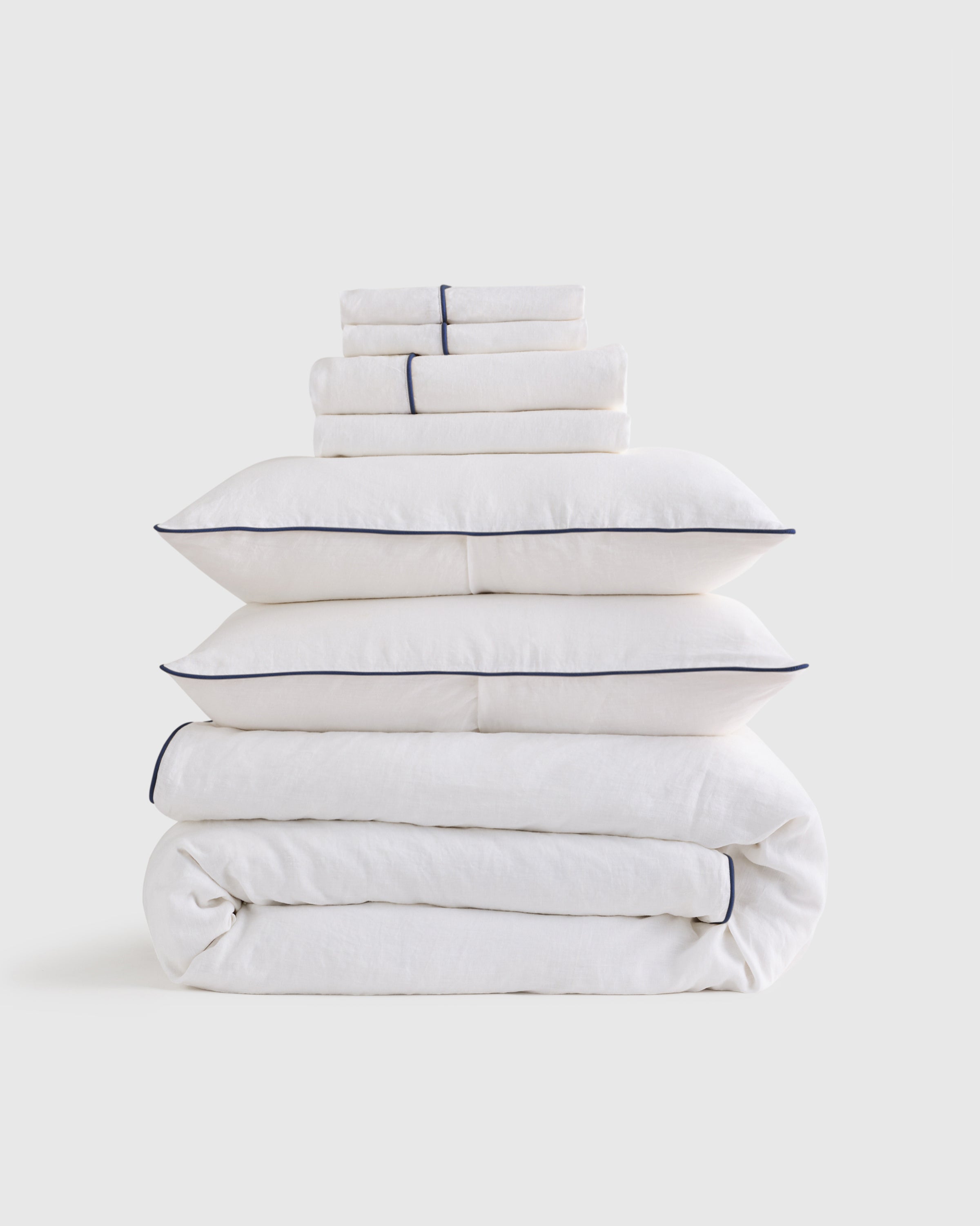 European Linen Piped Deluxe Bedding Bundle